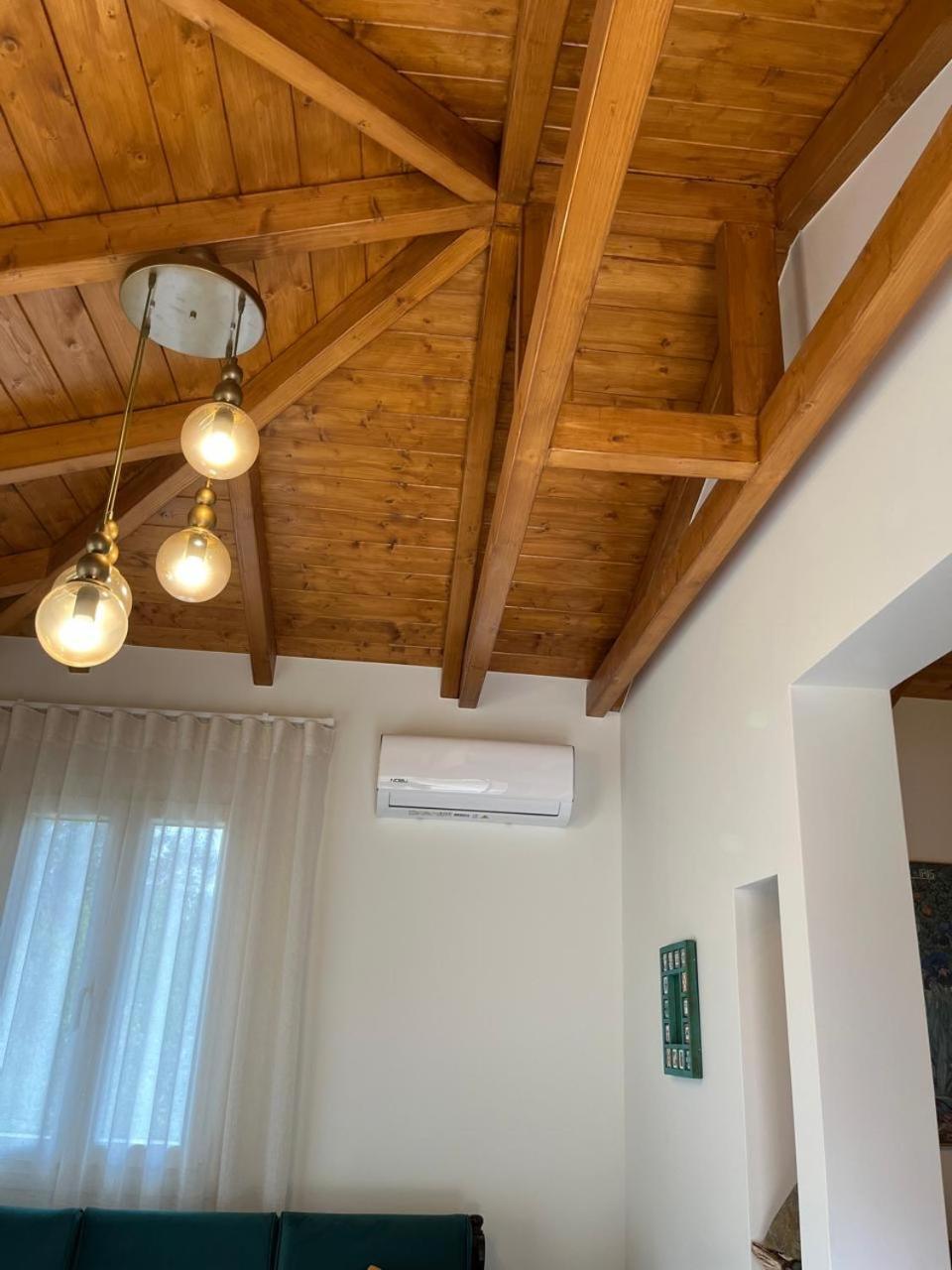 Poly'S Villa Lefkada Apolpaina ภายนอก รูปภาพ