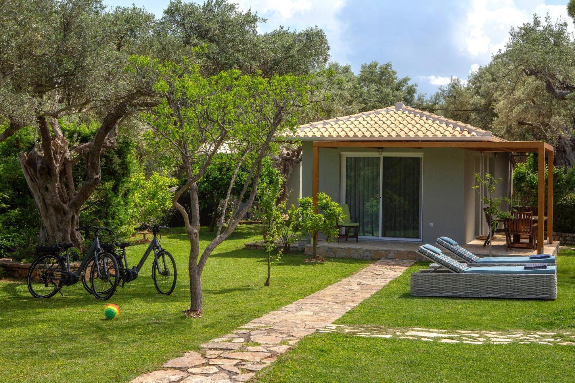 Poly'S Villa Lefkada Apolpaina ภายนอก รูปภาพ