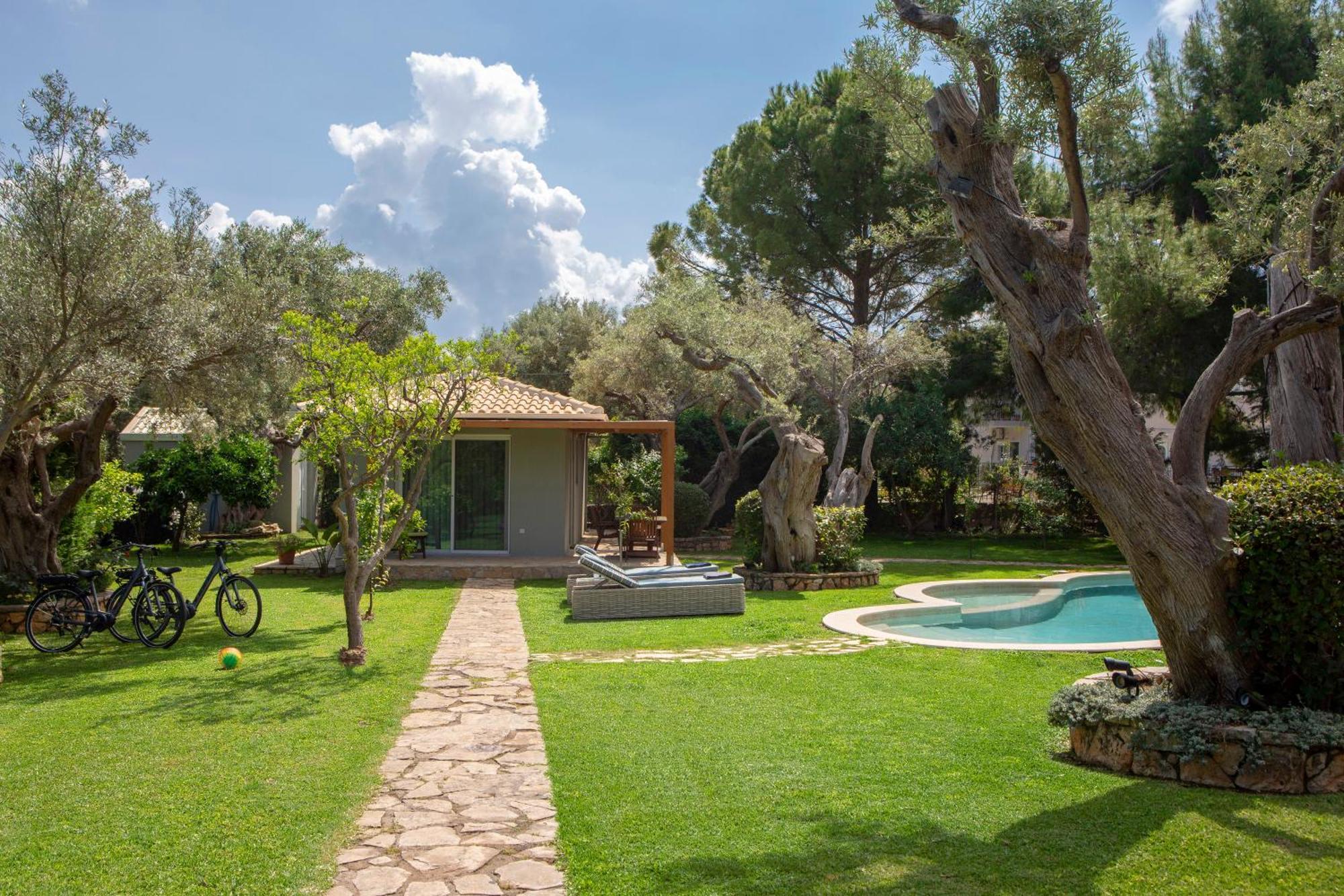 Poly'S Villa Lefkada Apolpaina ภายนอก รูปภาพ